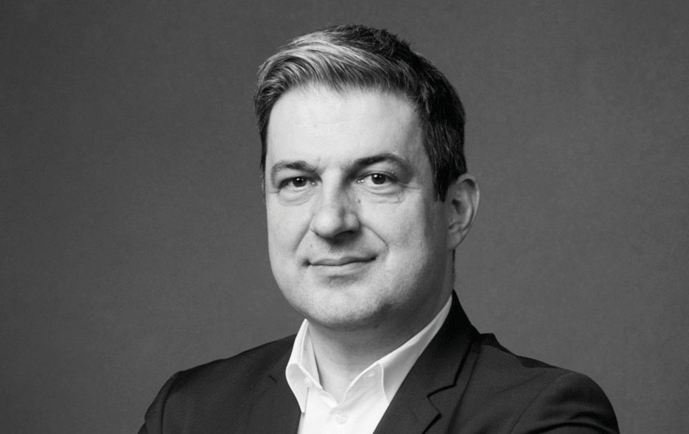 Prof. Dr. Simon Grand