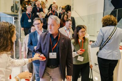 Bild202_sandramarusicphotography_wirtschaft_day1 Large.jpeg