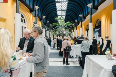 Bild424_sandramarusicphotography_wirtschaft_day1 Large.jpeg