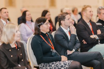 Bild475_sandramarusicphotography_wirtschaft_day1 Large.jpeg