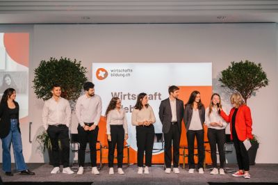 Bild565_sandramarusicphotography_wirtschaft_day1 Large.jpeg