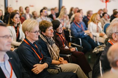 Bild574_sandramarusicphotography_wirtschaft_day1 Large.jpeg