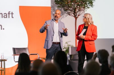 Bild616_sandramarusicphotography_wirtschaft_day1 Large.jpeg