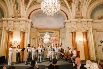 Bild743_sandramarusicphotography_wirtschaft_day1 Large.jpeg